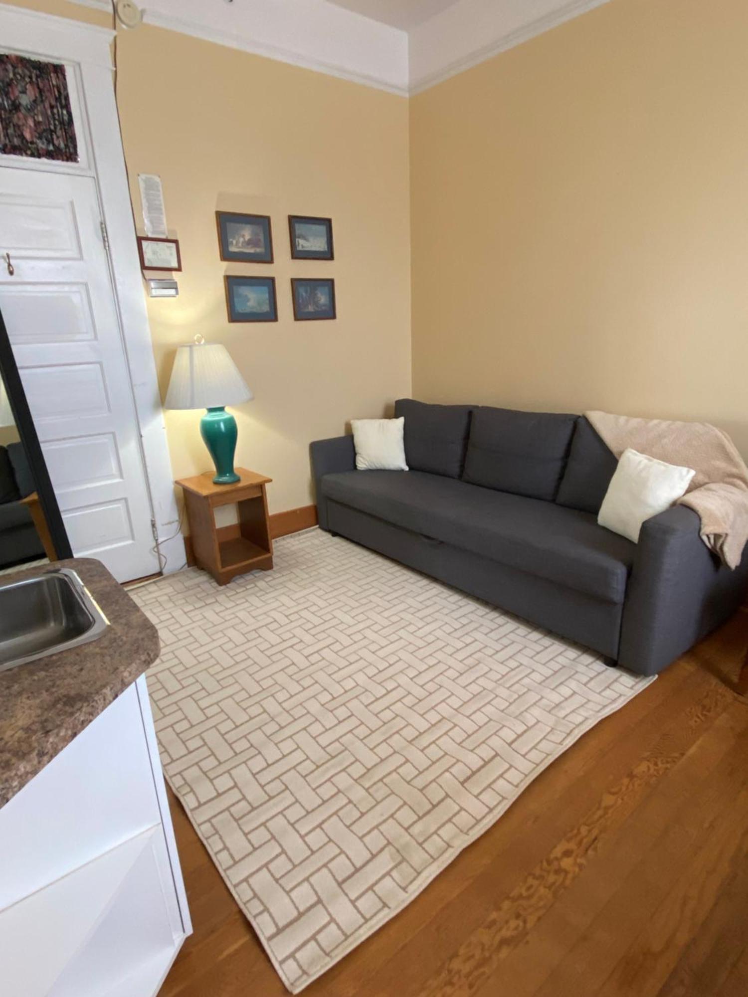 Royal Hotel Chilliwack Luaran gambar