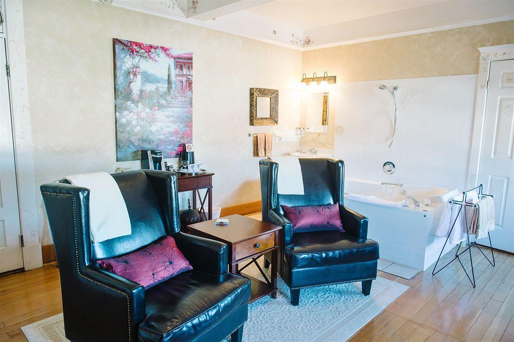 Royal Hotel Chilliwack Luaran gambar