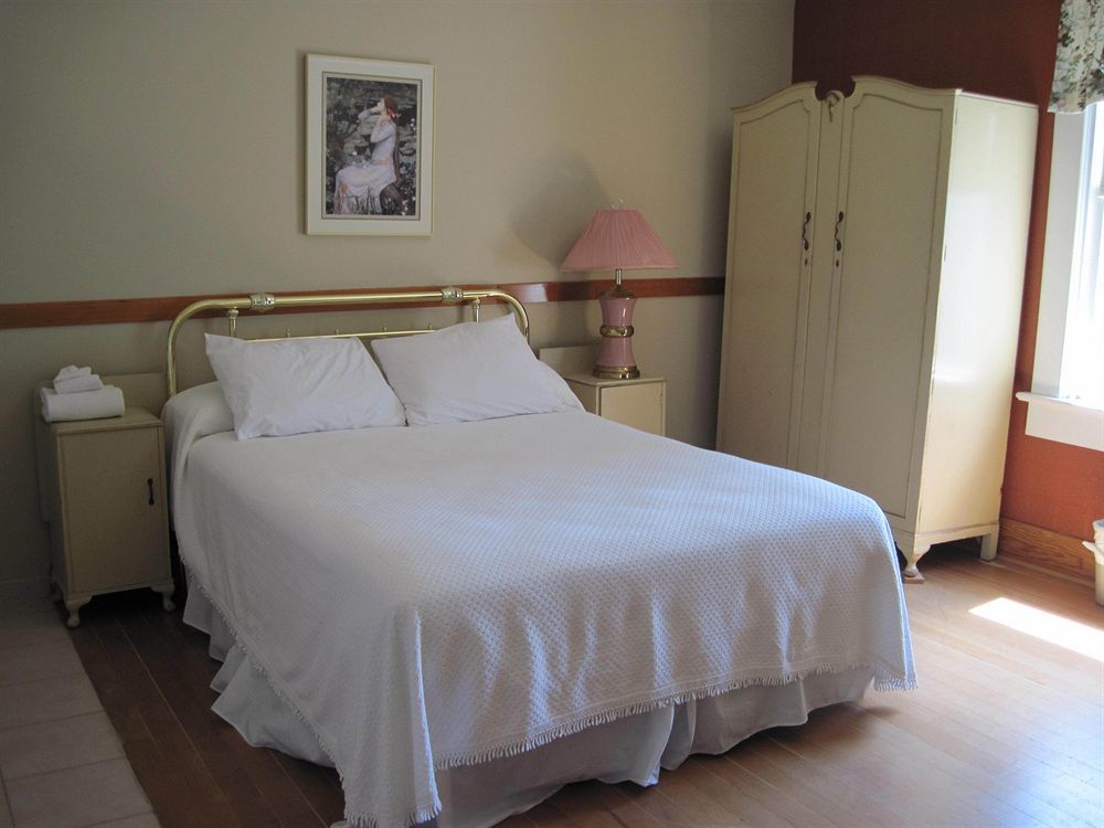 Royal Hotel Chilliwack Luaran gambar