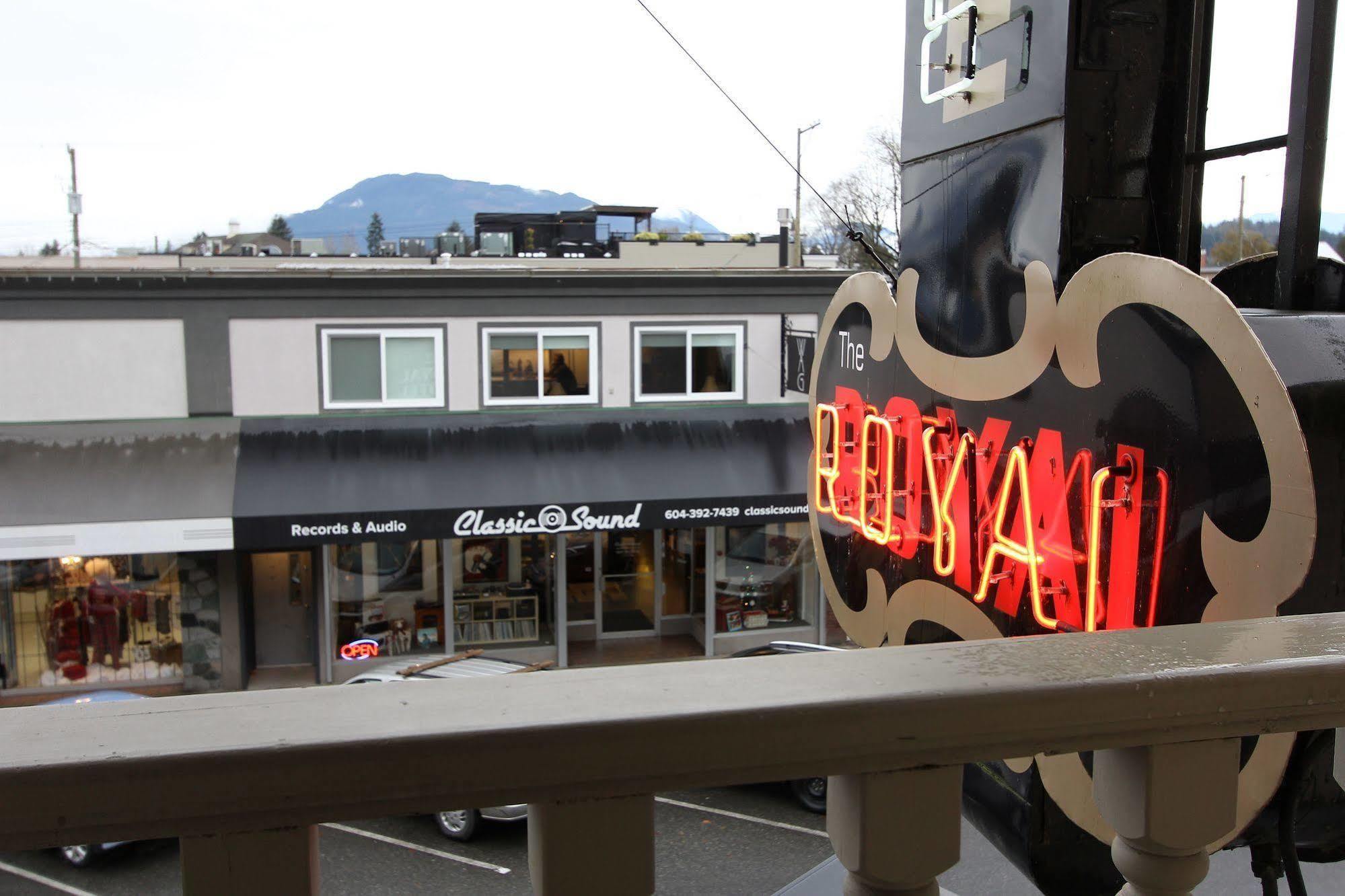 Royal Hotel Chilliwack Luaran gambar