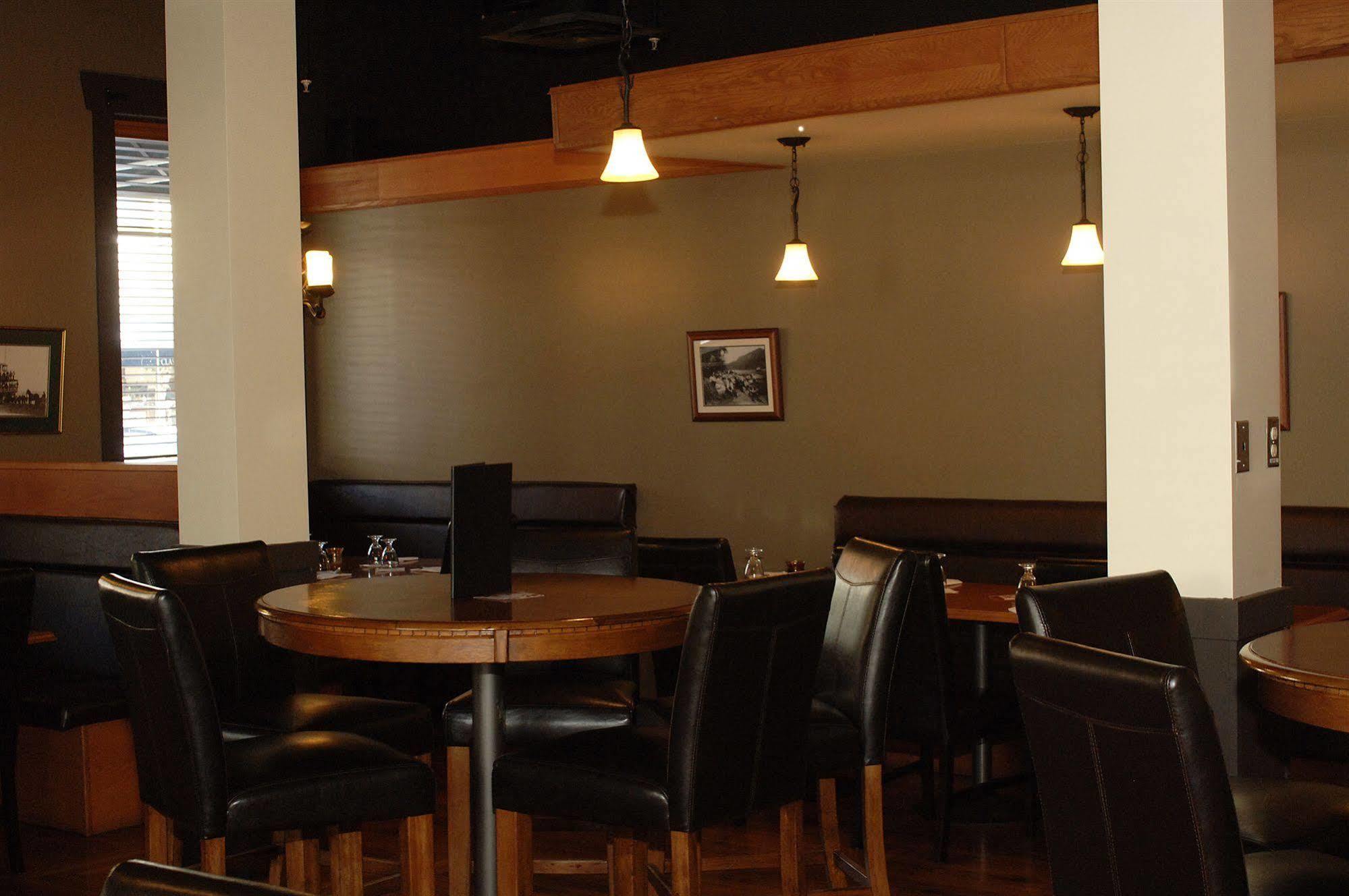 Royal Hotel Chilliwack Luaran gambar