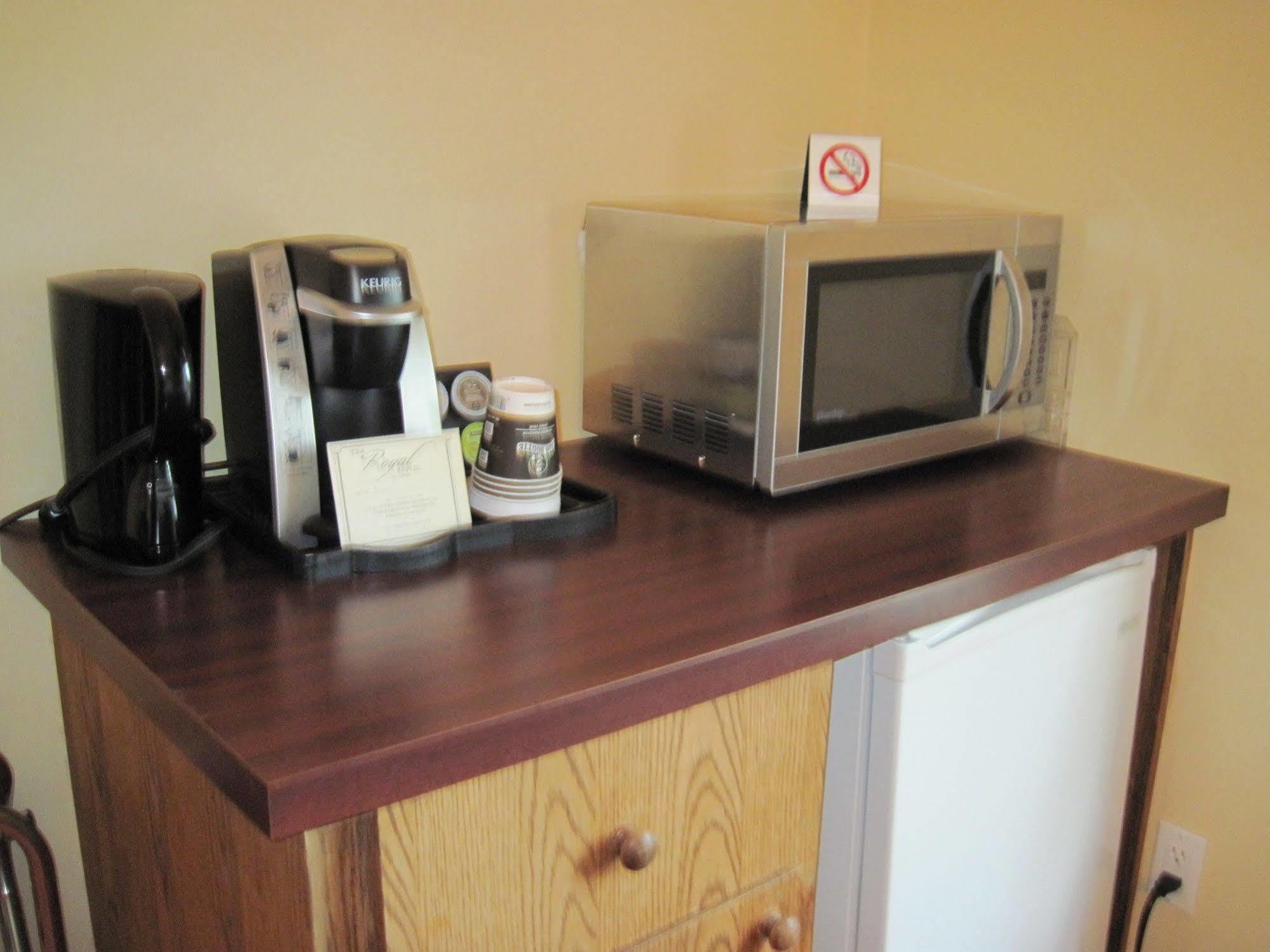 Royal Hotel Chilliwack Luaran gambar